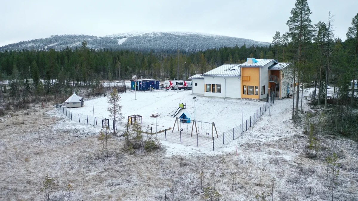 Pyhän päiväkoti – Luonnonläheinen uudisrakennus Pyhätunturin juurella